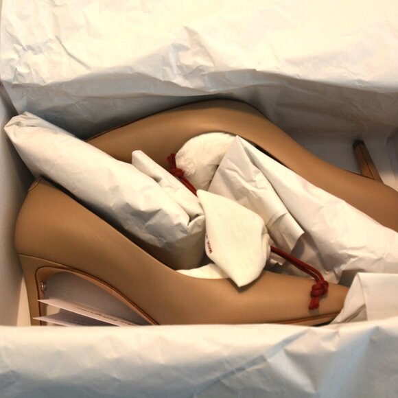 Salvatore Ferragamo Women's "ILARY 70" Beige Patent Leather Heeled Pumps - Picture 5 of 11